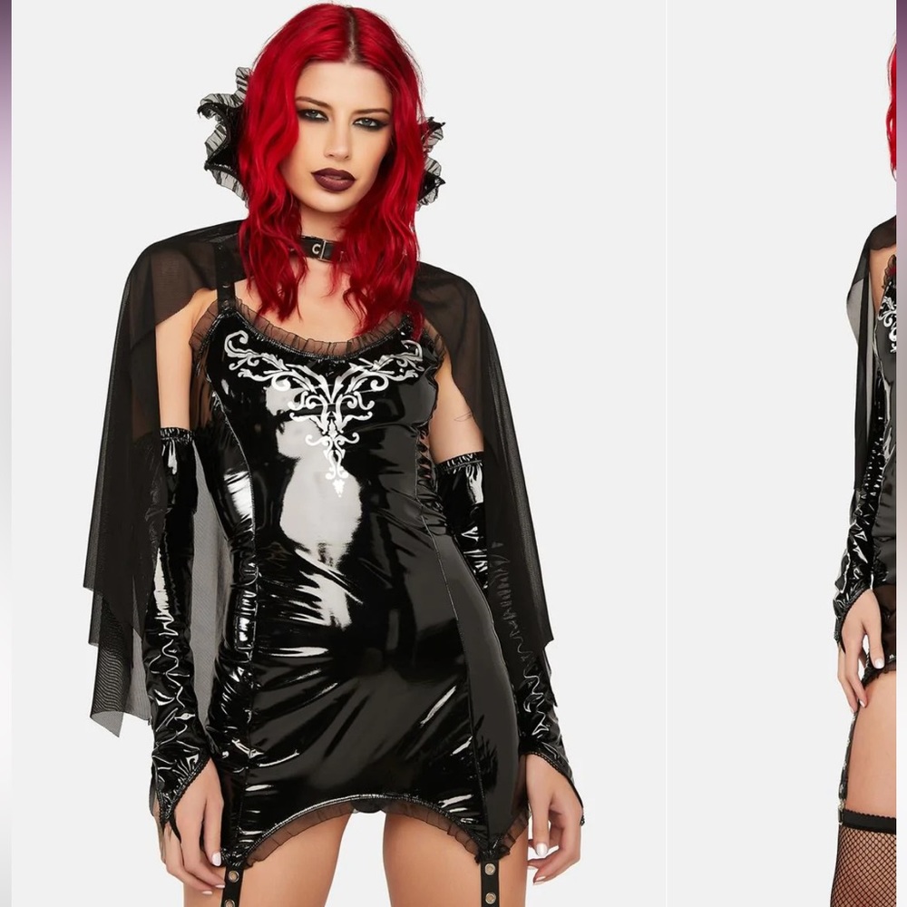 Costume